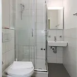 Apartment Swiss Star West End - Contactless Self Check-in