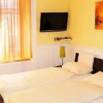 Swiss Star West End - Contactless Self Check-in Apartment