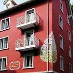 Swiss Star West End - Contactless Self Check-in *