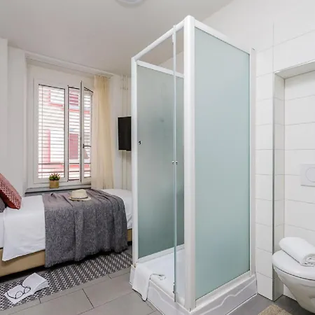 Swiss Star West End - Contactless Self Check-in Цюрих