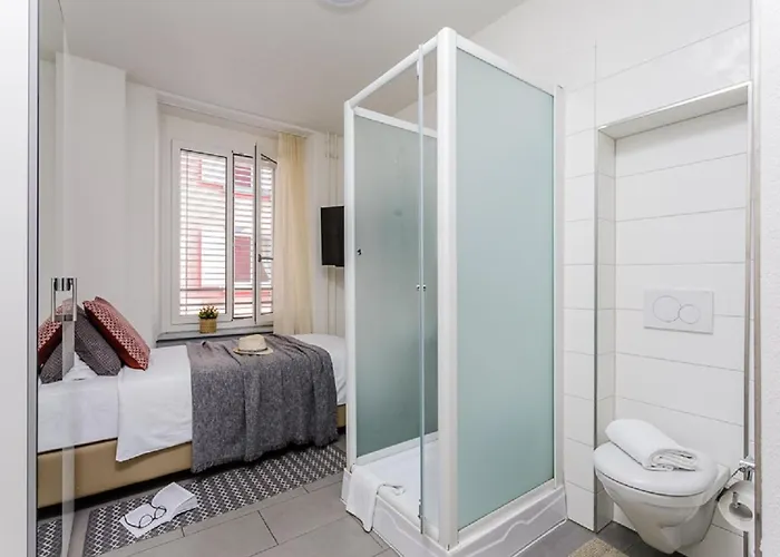 Swiss Star West End - Contactless Self Check-in Zürich