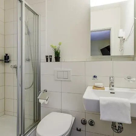 Swiss Star West End - Contactless Self Check-in Apartmán